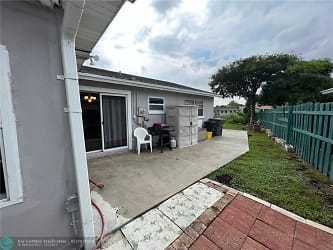 9639 Kenilworth Ct - Boca Raton, FL
