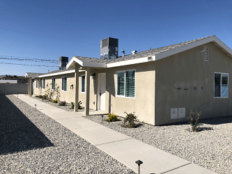 412 W Moyer Ave unit A - Ridgecrest, CA