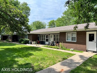 115 Elm St - Ringsted, IA