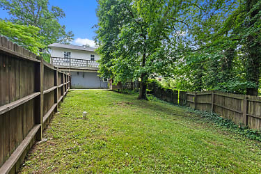 2029 Aster Rd - Knoxville, TN