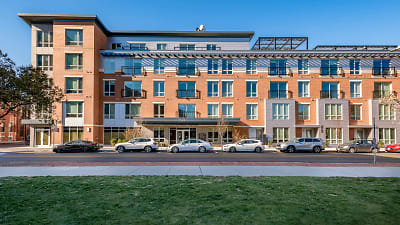 Lofts At Kendall Square Apartments - Cambridge, MA