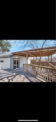 1213 Meadow Park Dr - Fort Worth, TX