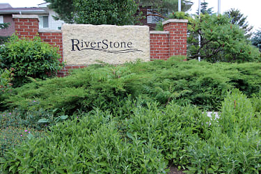 River Stone Apartments - Bolingbrook, IL