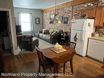 805 W Chisholm St - Alpena, MI