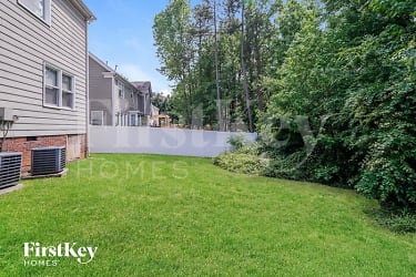 3506 Brownes Ferry Rd - Charlotte, NC