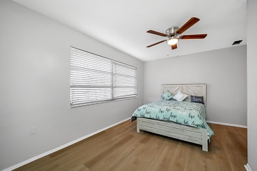Room For Rent - New Port Richey, FL