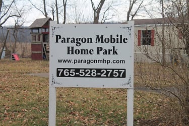 319 Smith Ln - Paragon, IN
