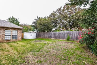 4844 Barberry Drive - Fort Worth, TX