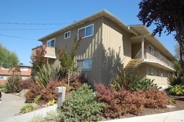 Laurel Heights Apartments - Oakland, CA
