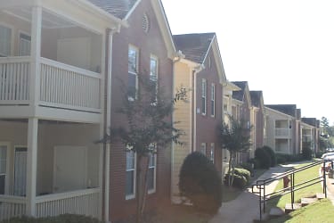 Heritage Hills Apartments - Commerce, GA