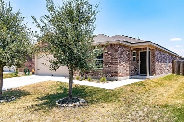 221 Continental Ave - Liberty Hill, TX