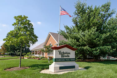 Yorkshire Woods Apartments - Cuyahoga Falls, OH