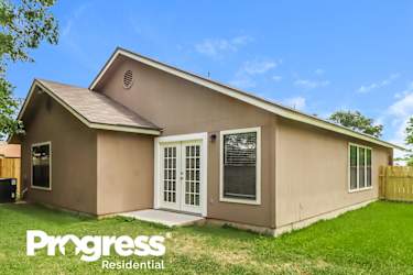 1325 Lakeside Loop - Round Rock, TX