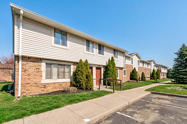 Knoll Ridge Townhomes And Apartments - Indianapolis, IN
