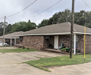 35 Matheny Rd - Purvis, MS