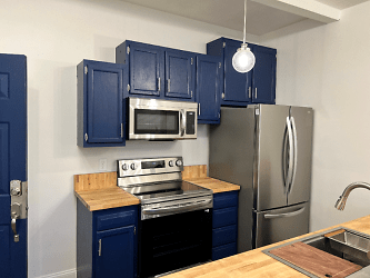 70 N Main St unit Apartment - undefined, undefined