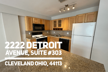 2222 Detroit Ave unit 303 - Cleveland, OH