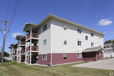 Campus Place 7 And 8 Apartments - Grand Forks, ND