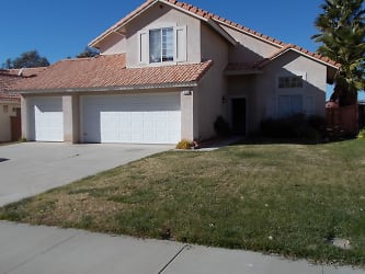 28360 Forest Oaks Way - Moreno Valley, CA