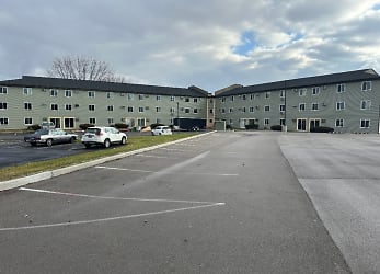 3600 Western Ave unit 322C - Connersville, IN