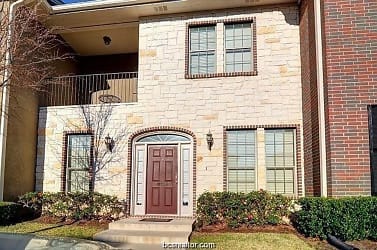 166 Forest Dr Loop - College Station, TX