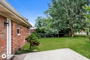 3134 Ashway Dr - Indianapolis, IN
