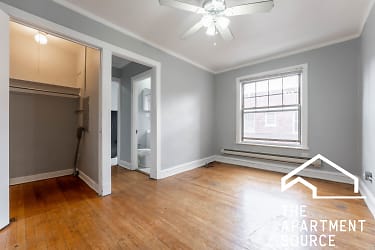 3257 W Wrightwood Ave unit 3D - Chicago, IL