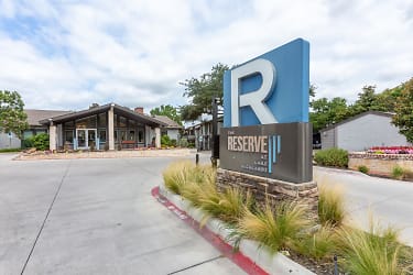 The Reserve At Lake Highlands Apartments - Dallas, TX