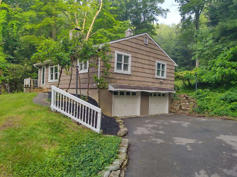 115 Valley Rd - Wexford, PA