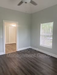 228 N. Beaumont Avenue, Unit 6 - undefined, undefined