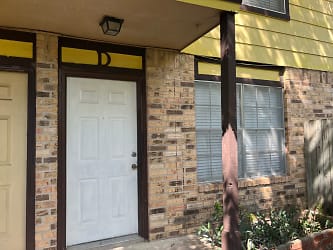 1301 Indian Trail unit D - Harker Heights, TX