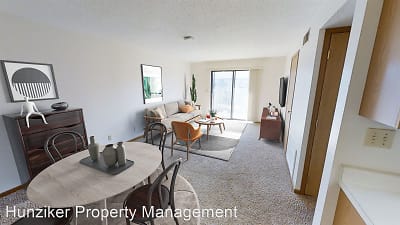 4815 Todd Apartments - Ames, IA