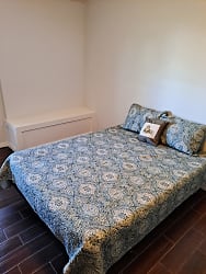 Room For Rent - Port Orange, FL