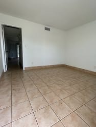 1852 Golf View Ave unit 32 - Fort Myers, FL