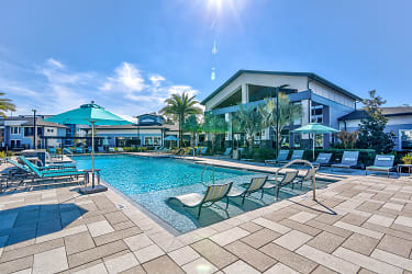 Integra Crossings Apartments - Sanford, FL
