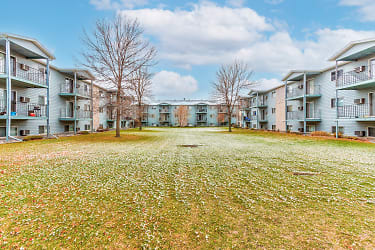 Westmore Court Apartments - Fargo, ND