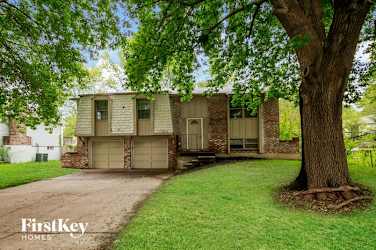 1520 North Blue Mills Road - Independence, MO