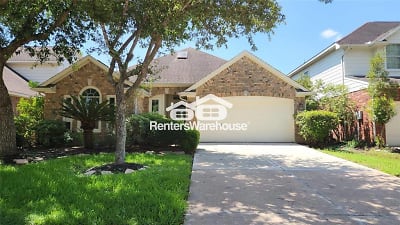 11902 White Water Bay Dr - Pearland, TX