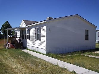 407 S Fork Rd - Cheyenne, WY