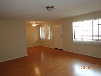 755 N Sweetzer Ave unit 203 - Los Angeles, CA