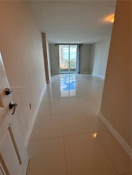 117 NW 42nd Ave #908 - Miami, FL