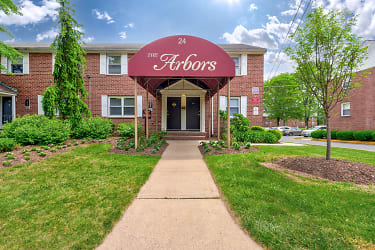 Arbors At Franklin Township Apartments - Somerset, NJ