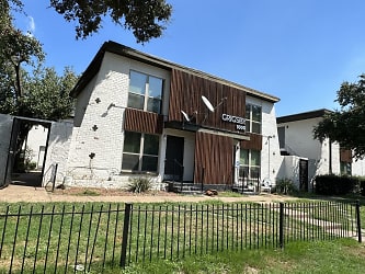 1000 Grigsby Ave unit 210 - Dallas, TX