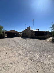 9220 E Sellarole St - Tucson, AZ