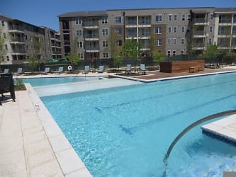 3600 Windhaven Pkwy unit 1302 - The Colony, TX