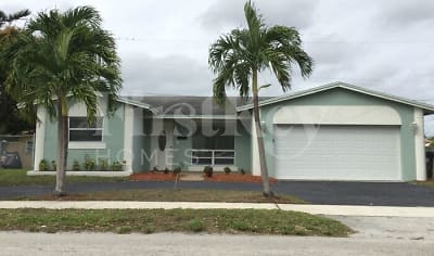 1851 NW 28th Ave - Fort Lauderdale, FL