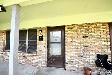 6134 Hillside Ave unit 2 - Indianapolis, IN