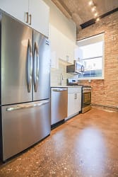4046 N Hermitage Ave unit 201 - Chicago, IL