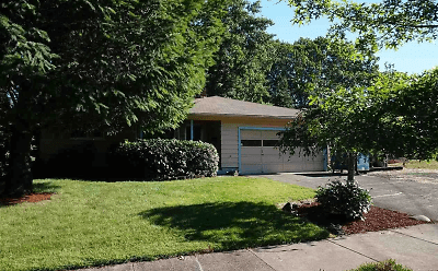 2730 NW Hayes Ave - Corvallis, OR