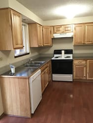 Lewis Duplex (CWP) Apartments - Yakima, WA